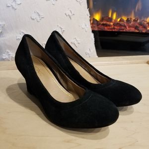 Vionic - Black - Suede - Wedges - SZ 6